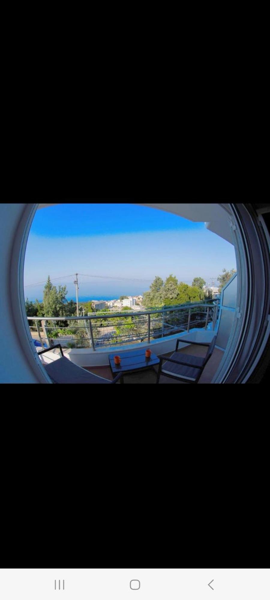 Salt Life Hotel Dhërmi Екстериор снимка