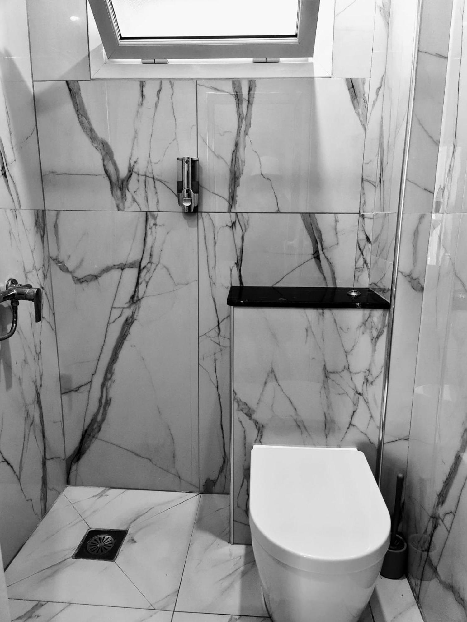 Salt Life Hotel Dhërmi Екстериор снимка
