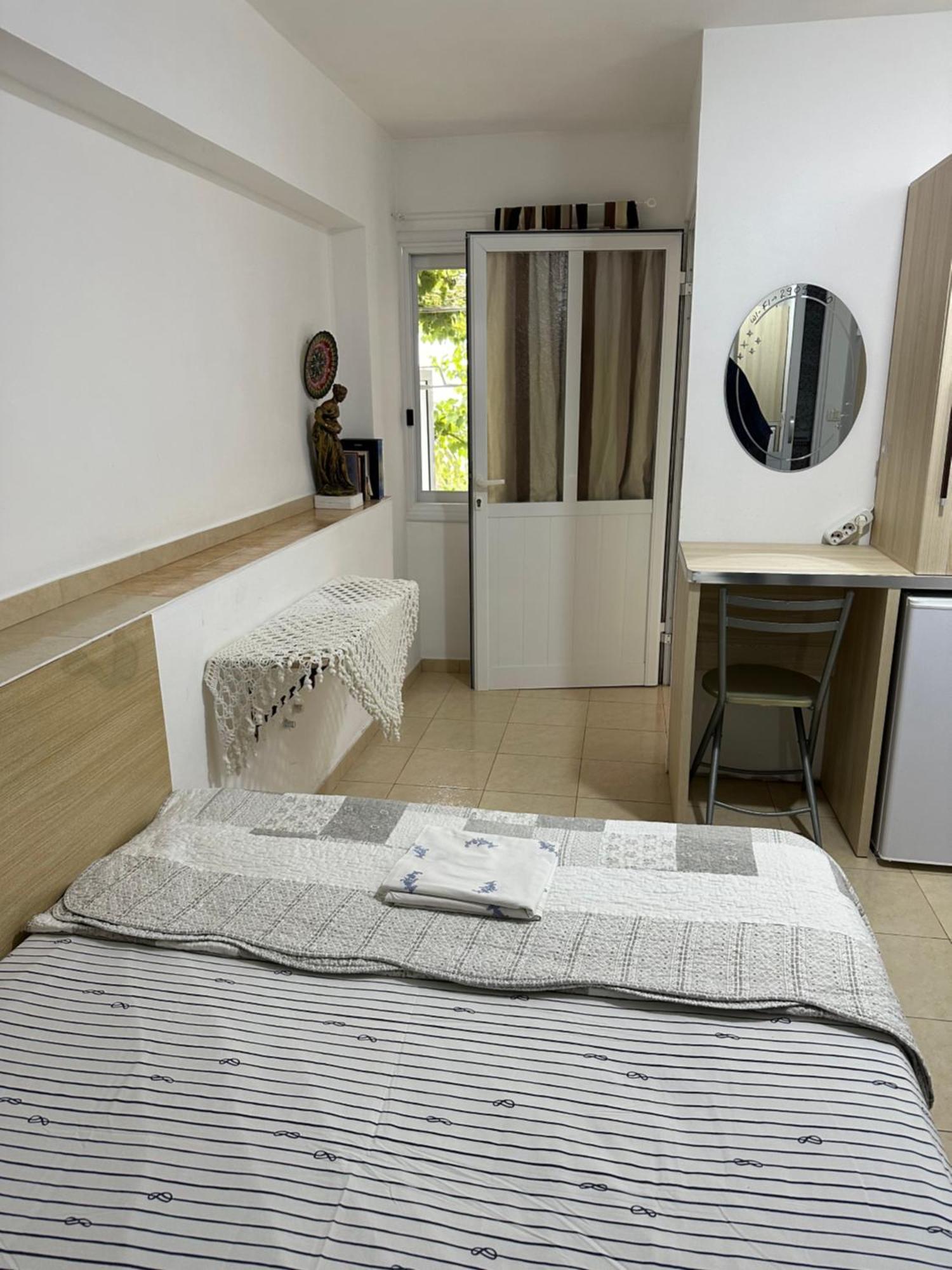 Salt Life Hotel Dhërmi Екстериор снимка